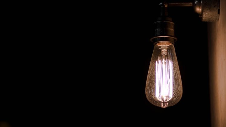 clear light bulb