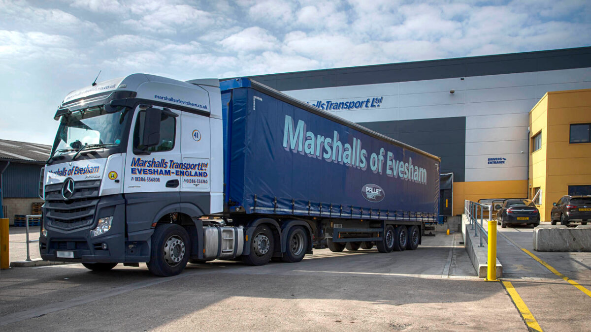 Pershore logistics firm Marshall's Transport extends supply chain contract with sustainable hygiene business Lucart